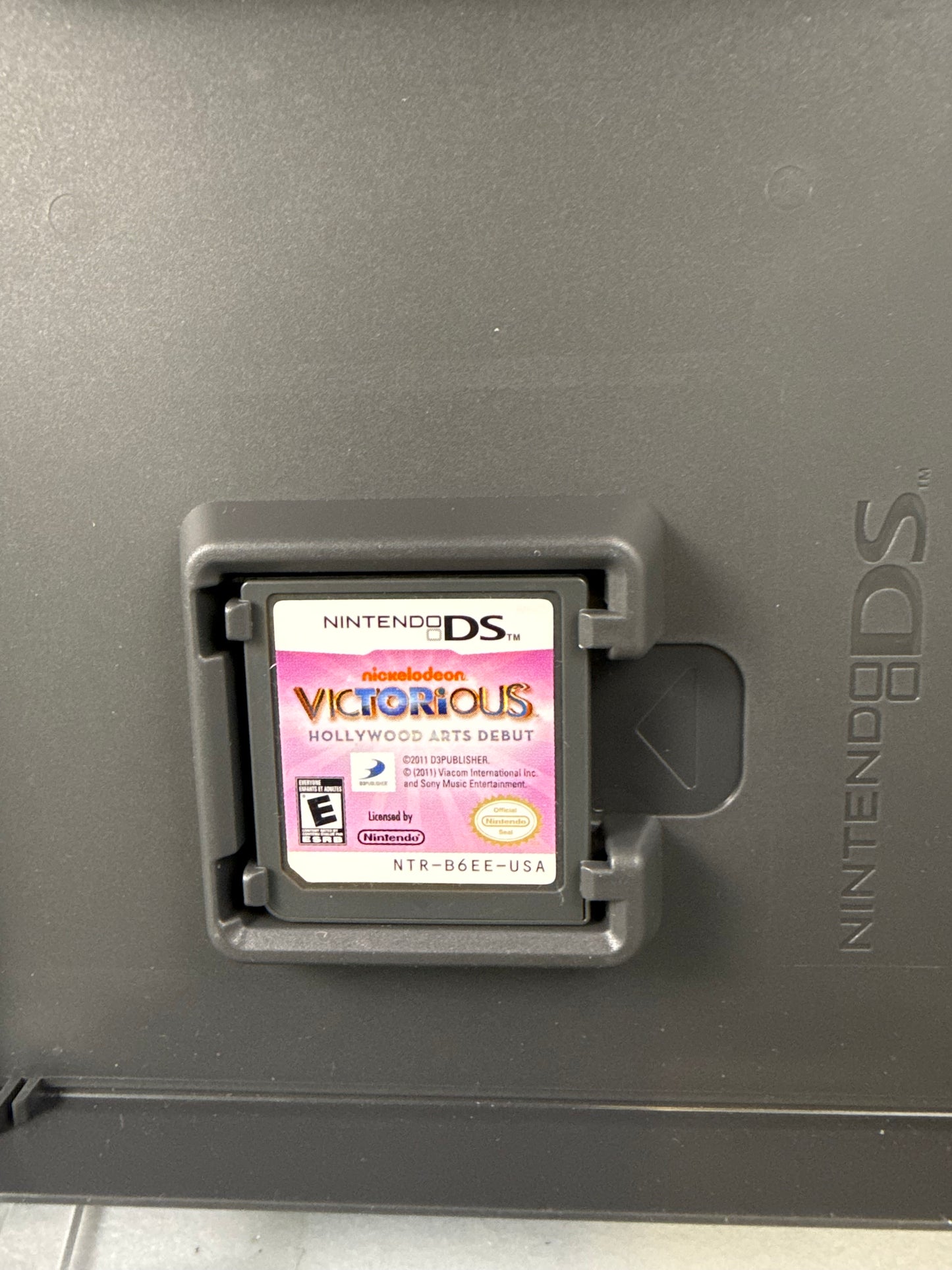 (CIB) Victorious Hollywood Arts Debut