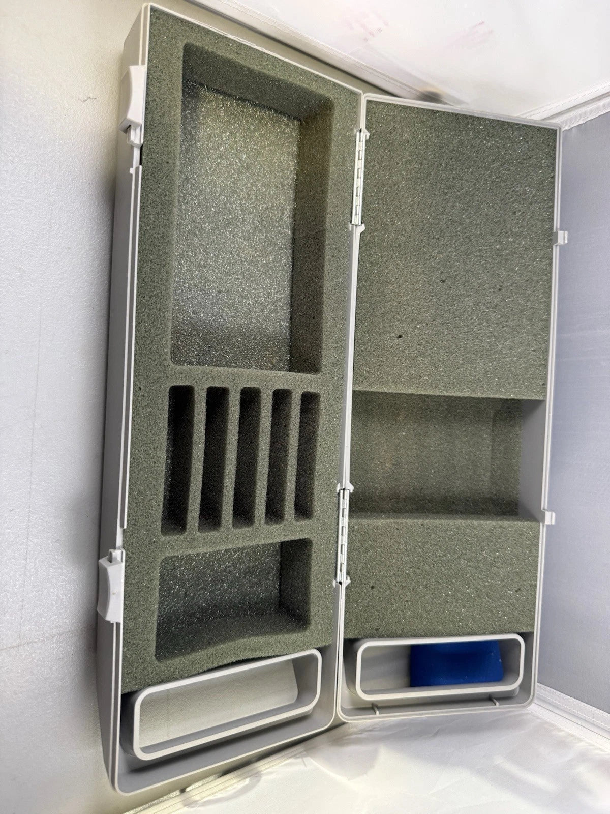 GameBoy Hard Shell Carry Case