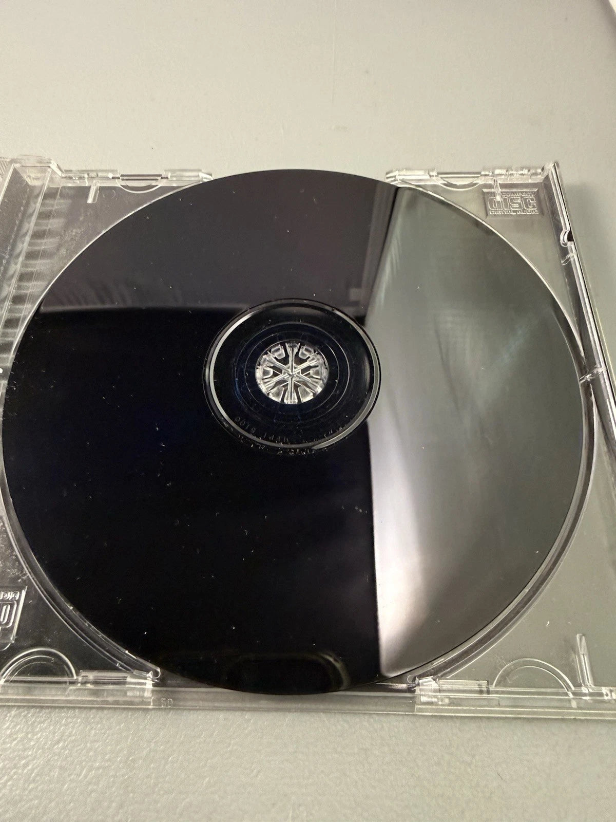 Independence Day (CIB) W/ Reg Card