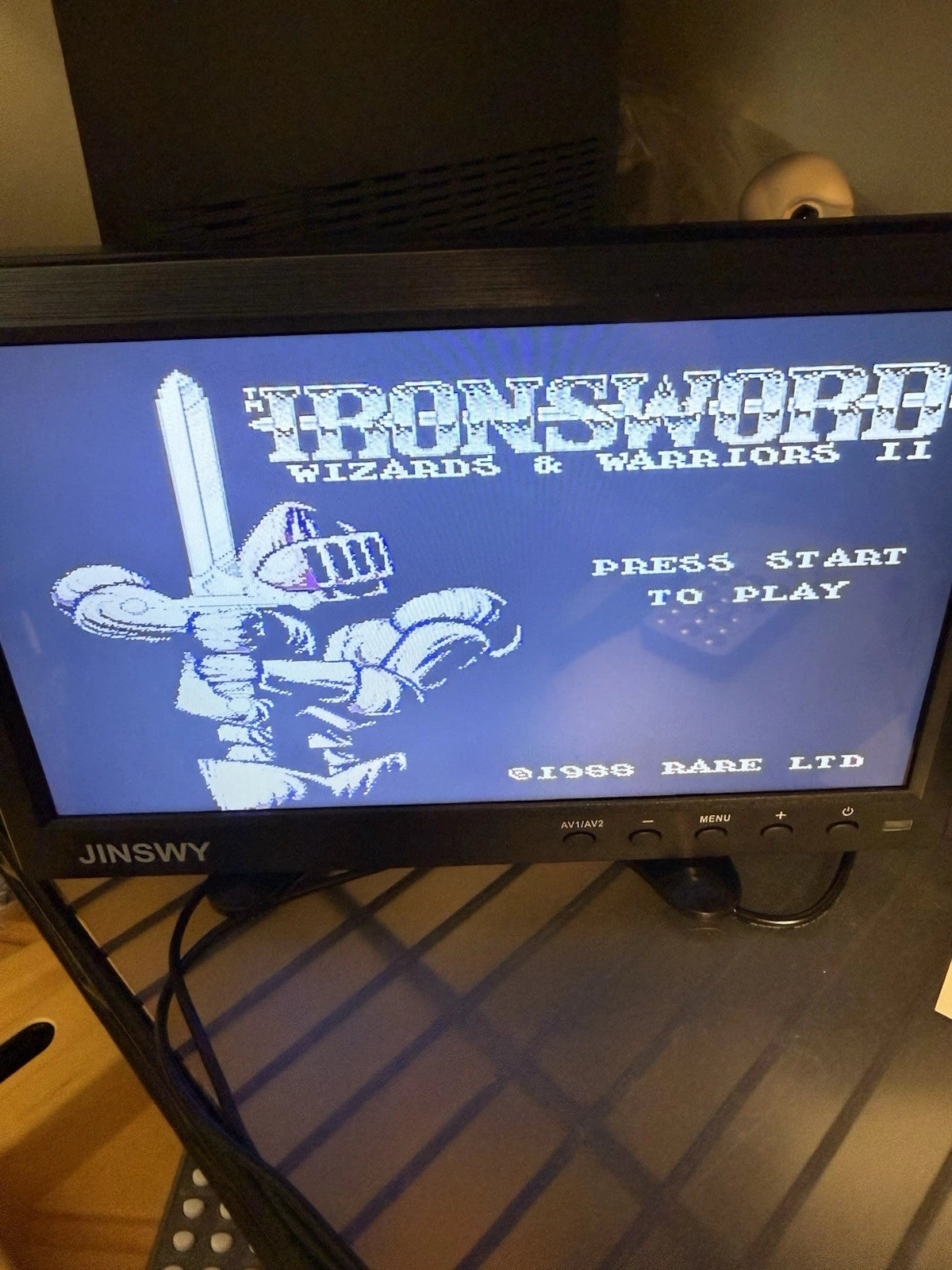 Iron Sword: Wizards & Warriors II
