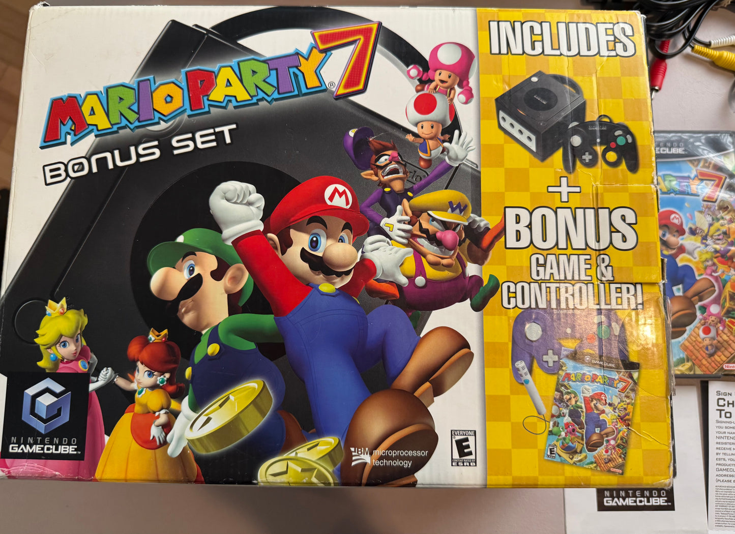 (CIB) Black GameCube System [Mario Party 7 Bundle]