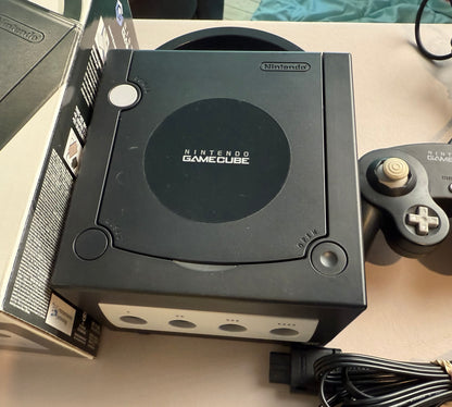 (CIB) Black GameCube System [Mario Party 7 Bundle]