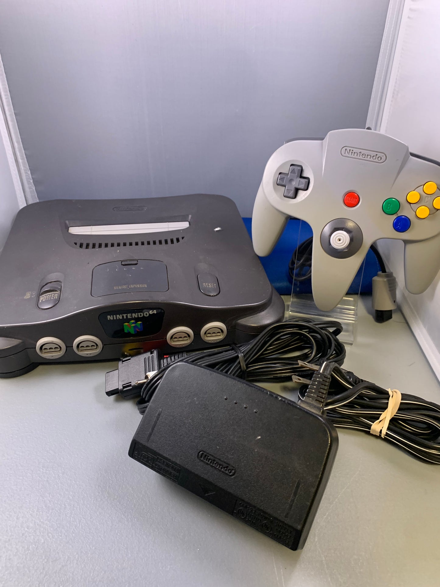 N64 Nintendo 64 console W/ gray controller