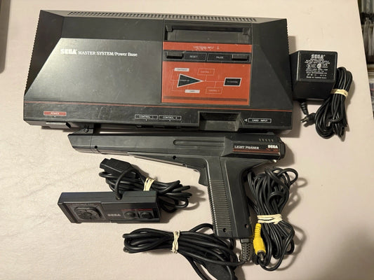 Sega Master System Power Base w/ Light Phaser and Control Pad