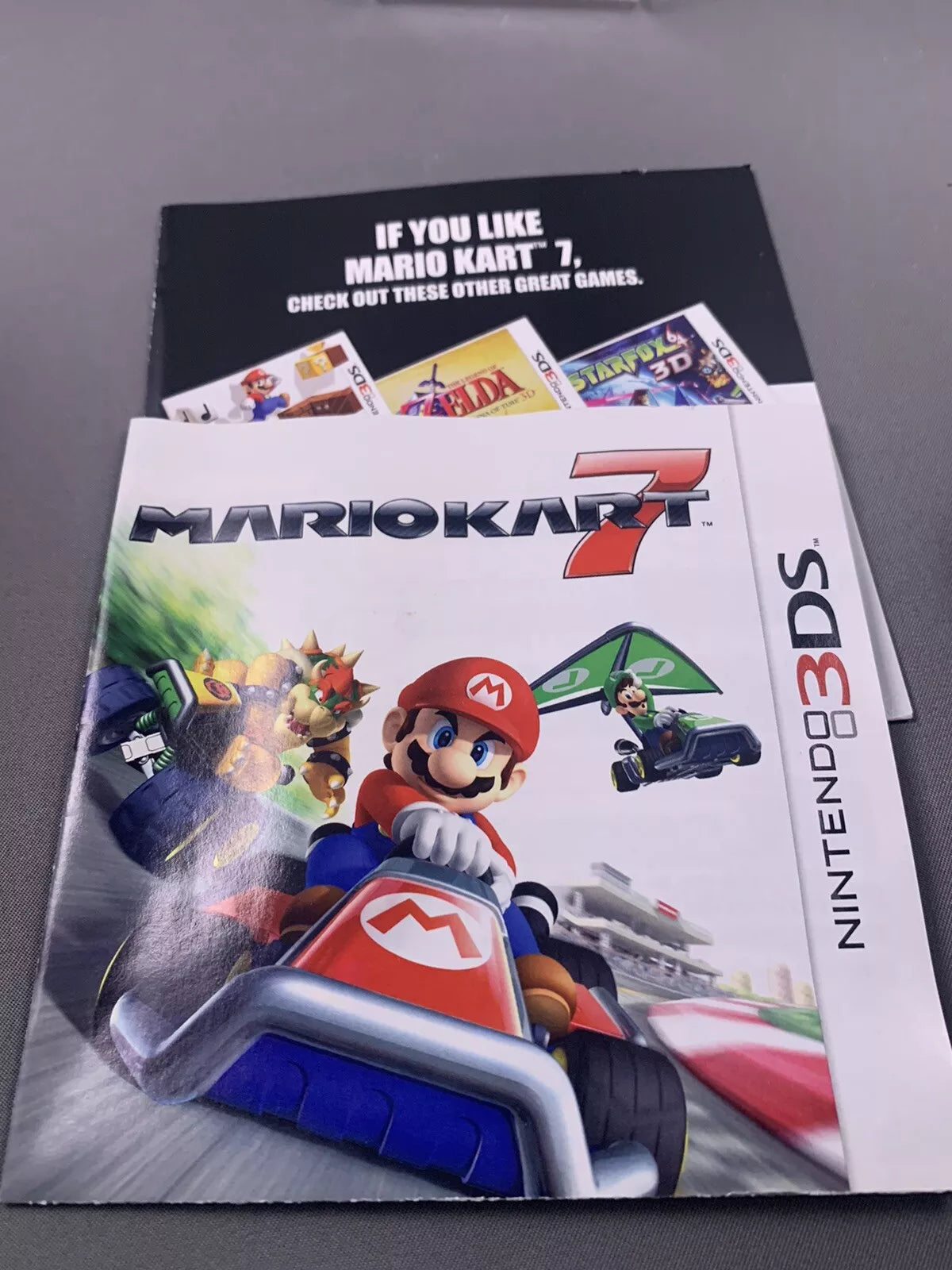 Mario Kart 7 CASE AND MANUAL