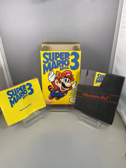 Super Mario Bros. 3 (CIB)