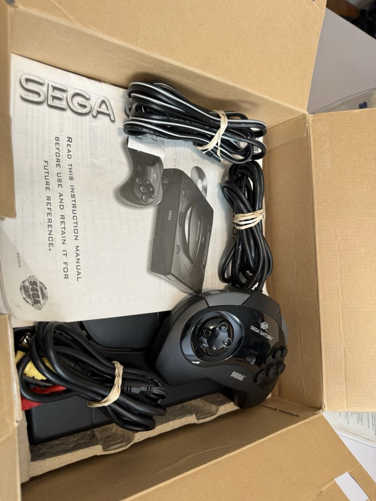 Sega Saturn Model 2 (CIB)