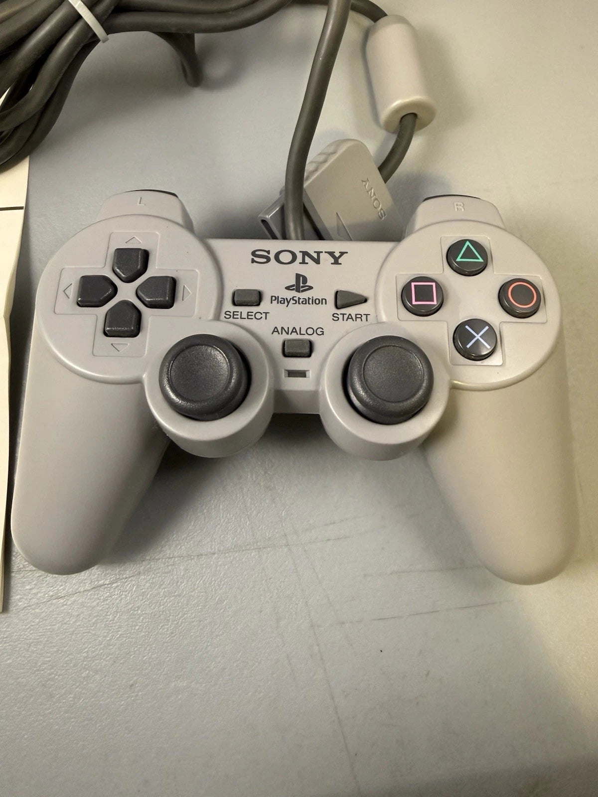 Concave DualShock Controller SCPH-1180 (CIB)