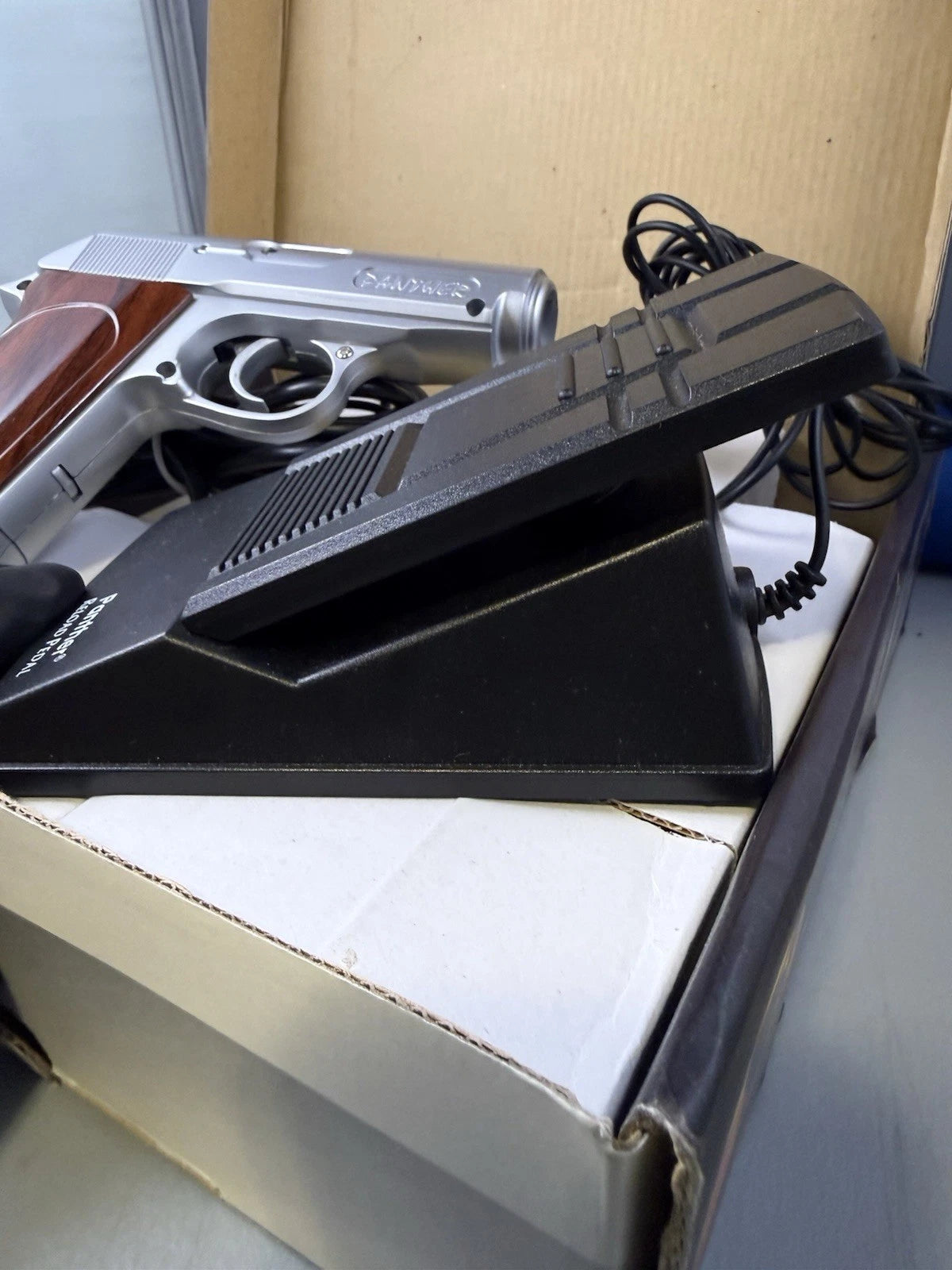 Panther 1+1 Light Gun Time Crisis (CIB)