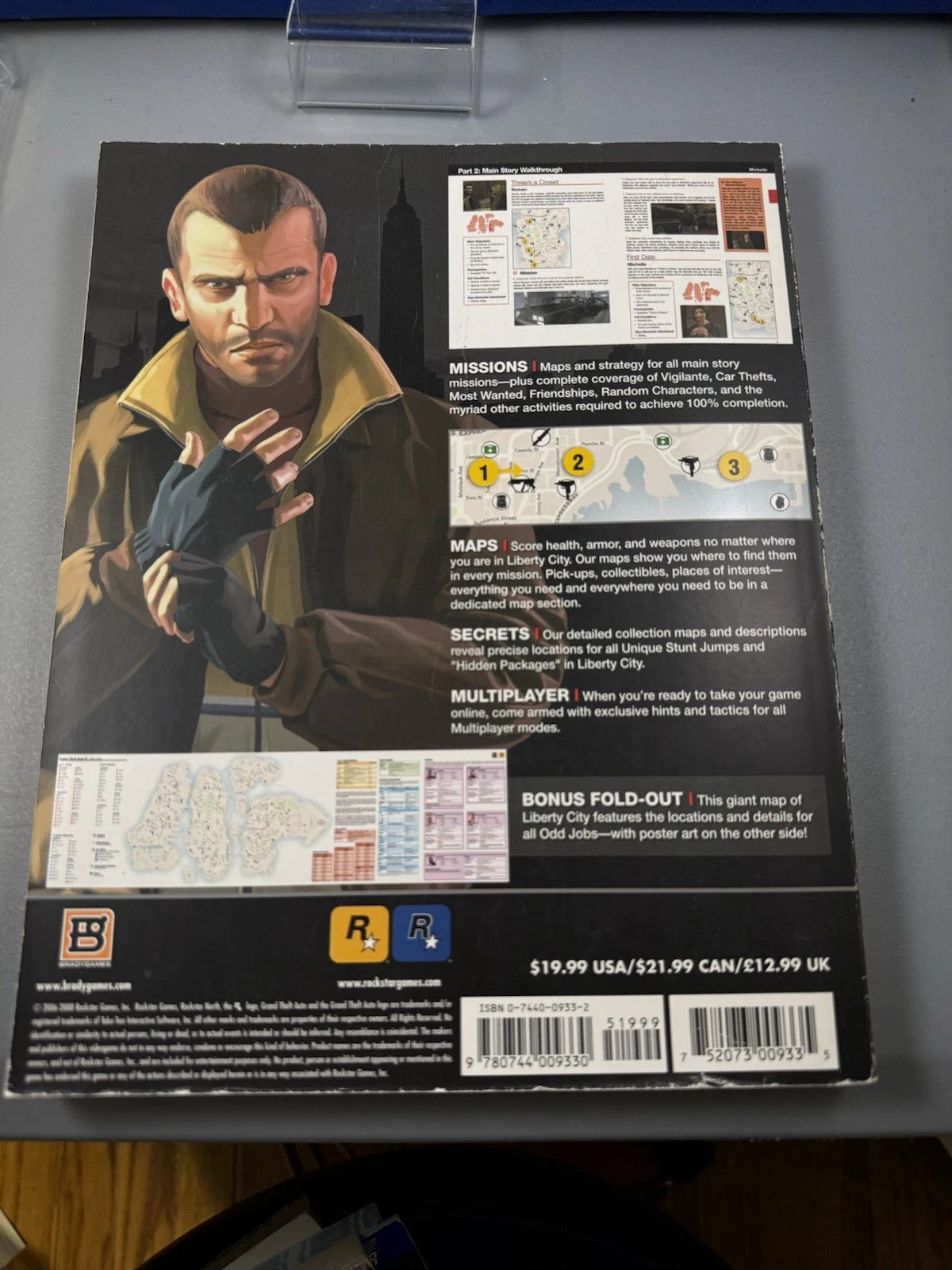 Grand Theft Auto IV Signature Series Strategy Guide Brady Games No Poster