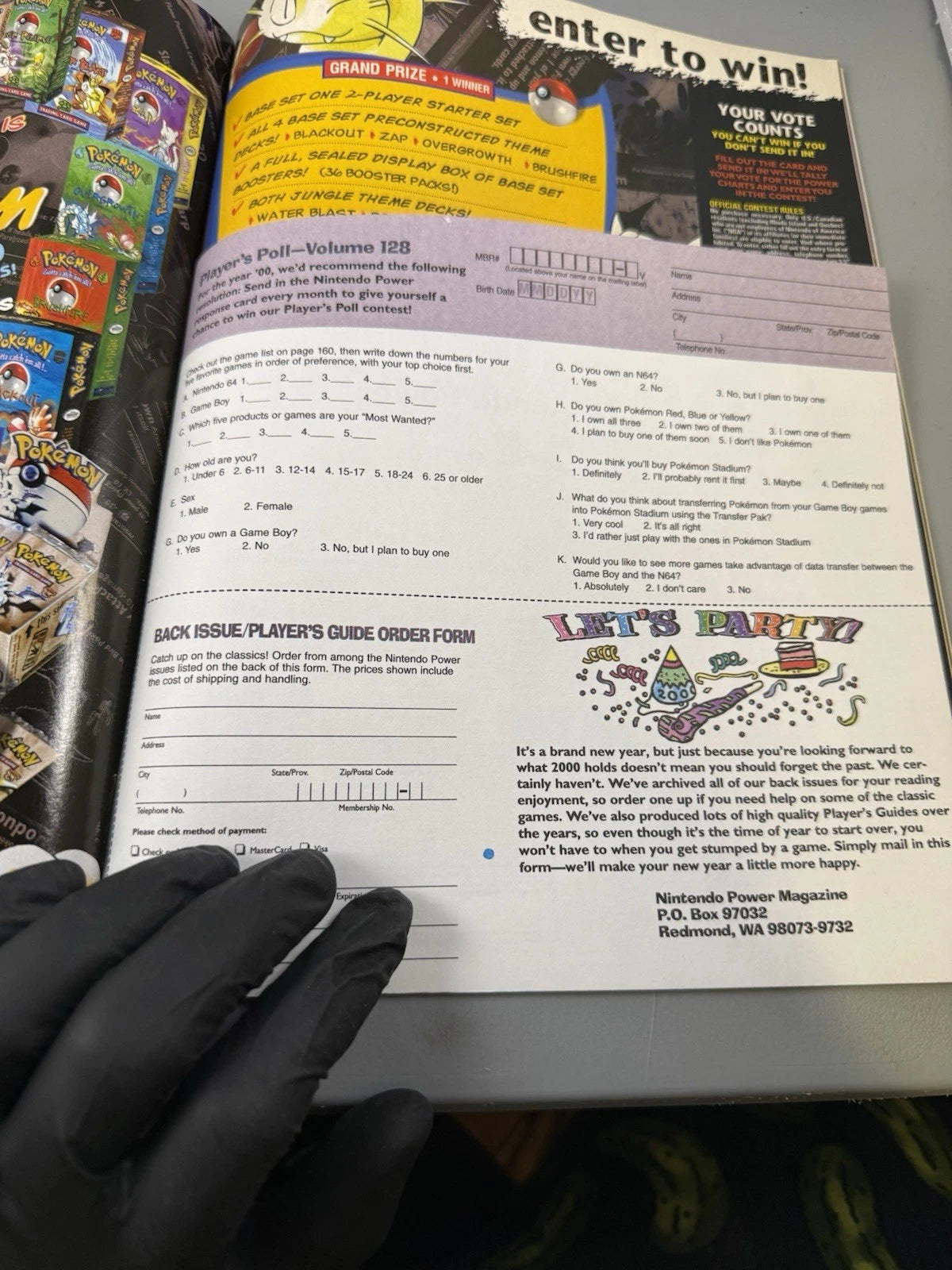 Nintendo Power Magazine #128 W/ Poster & Comic