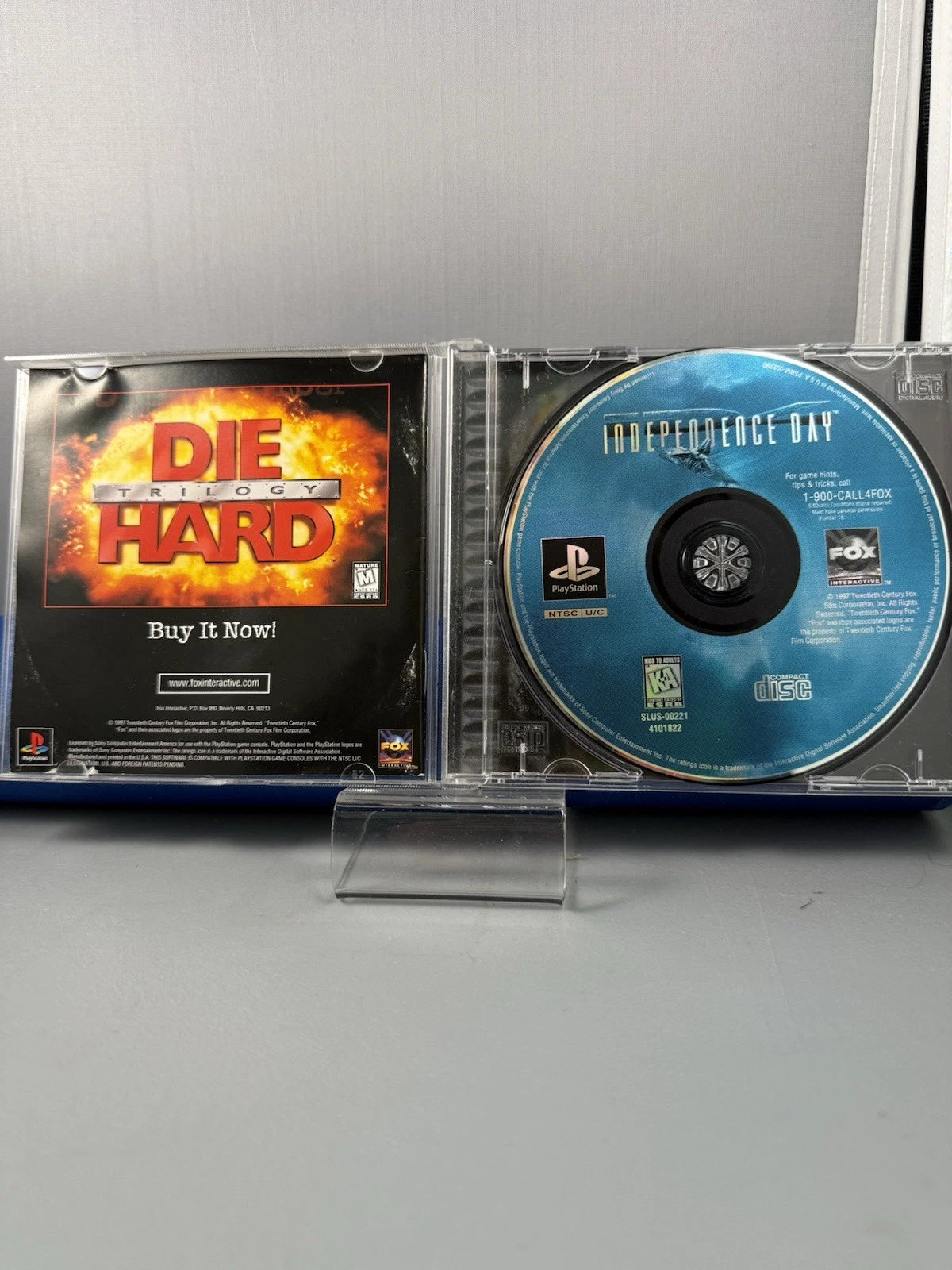 Independence Day (CIB) W/ Reg Card