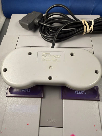 Super Nintendo SNES W/ Controller
