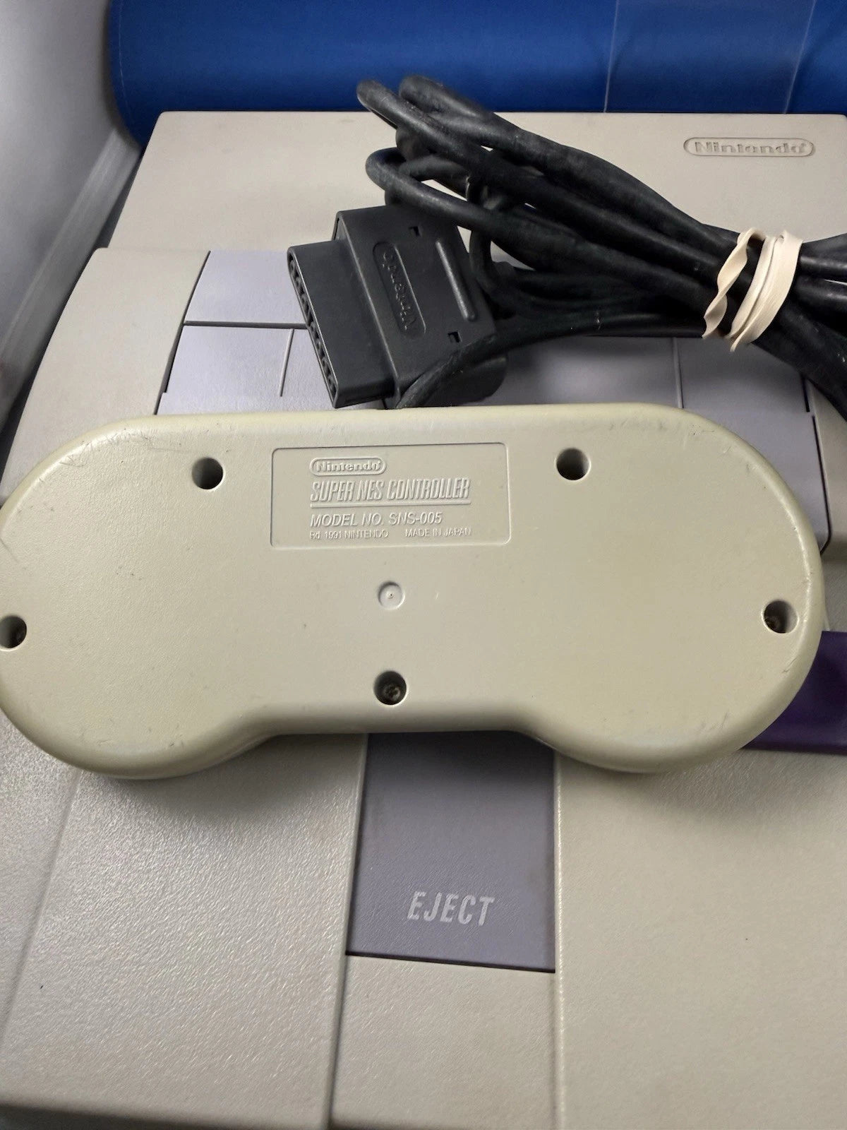 Super Nintendo SNES W/ Controller