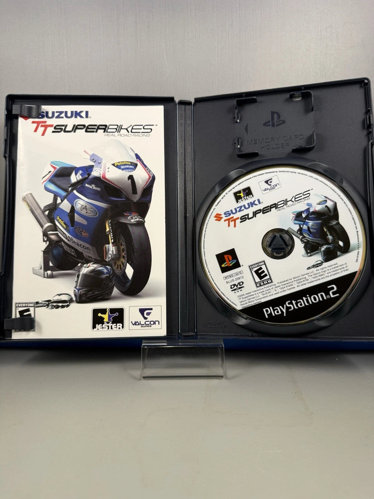 Suzuki TT Superbikes: Real Road Racin (CIB)