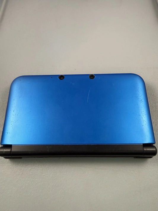 Nintendo 3DS XL Handheld System - Blue/Black W/ Charger