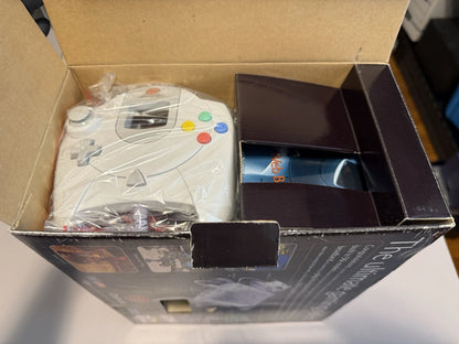 DREAMCAST Gaming System Console HKT-3020 (CIB)