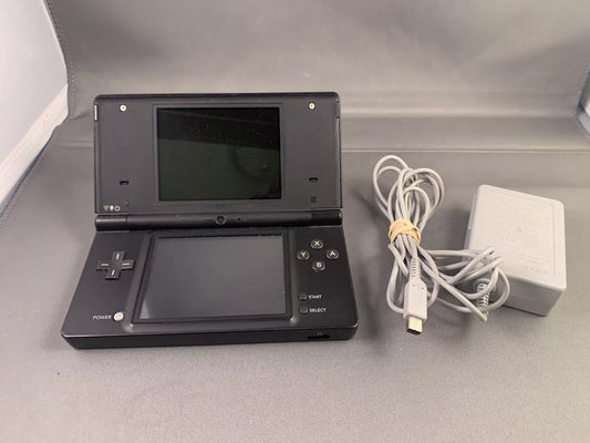 Nintendo DSi Black TWL-001 W/Charger