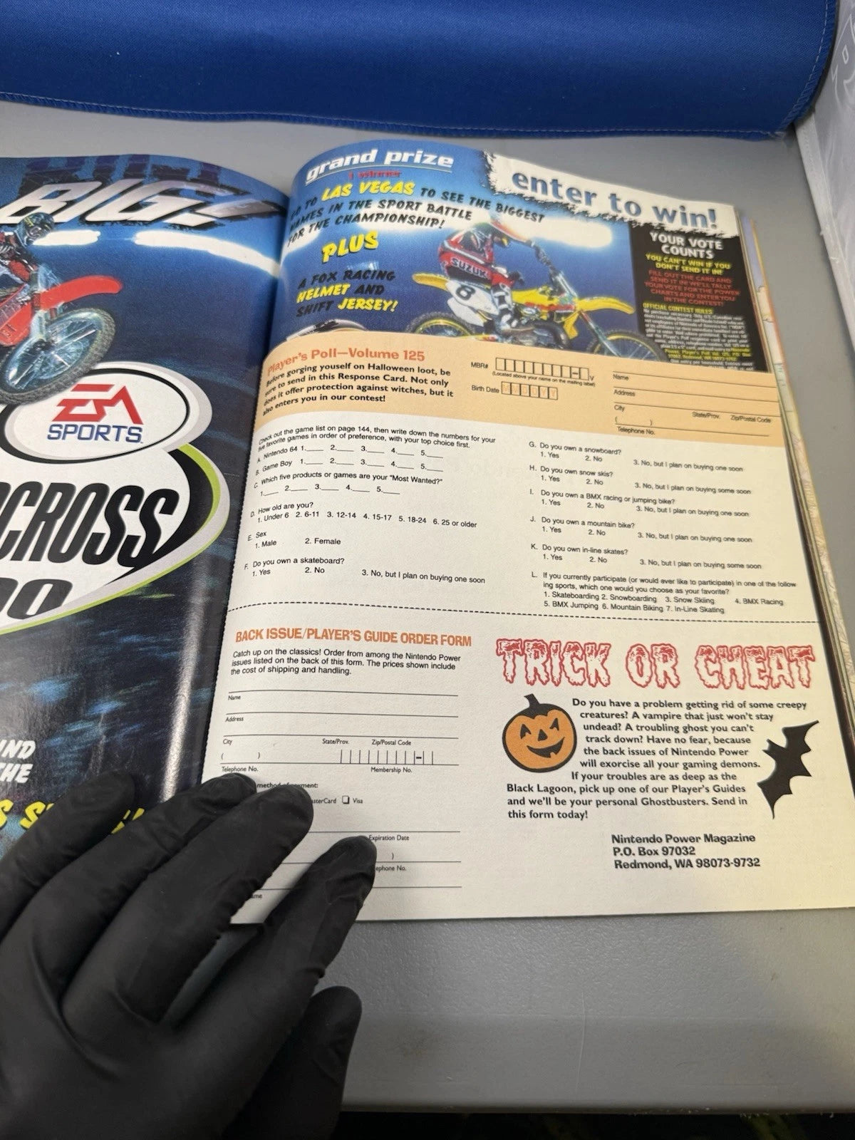 Nintendo Power Magazine #125 W/ Posters & Comic