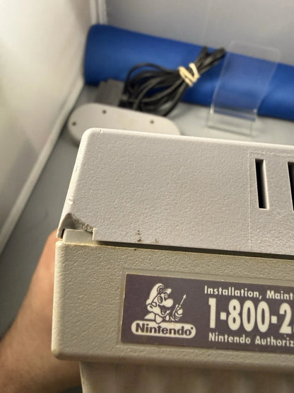Super Nintendo SNES W/ Controller