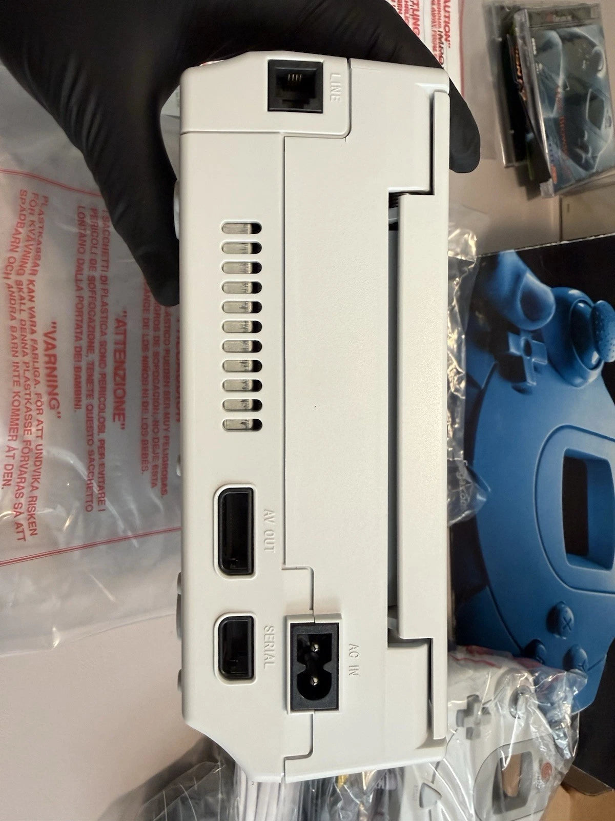 DREAMCAST Gaming System Console HKT-3020 (CIB)