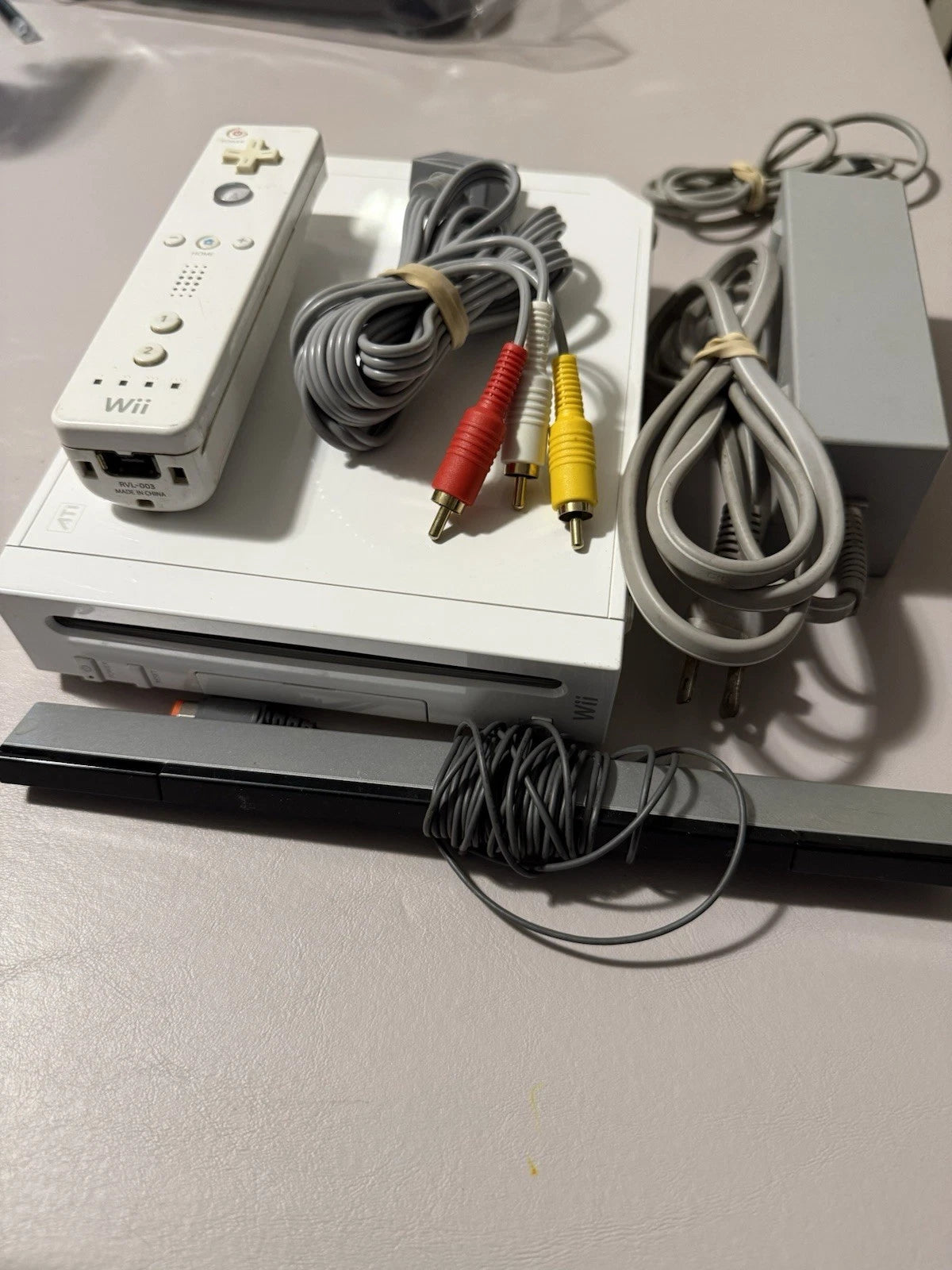 Nintendo Wii W/Controller