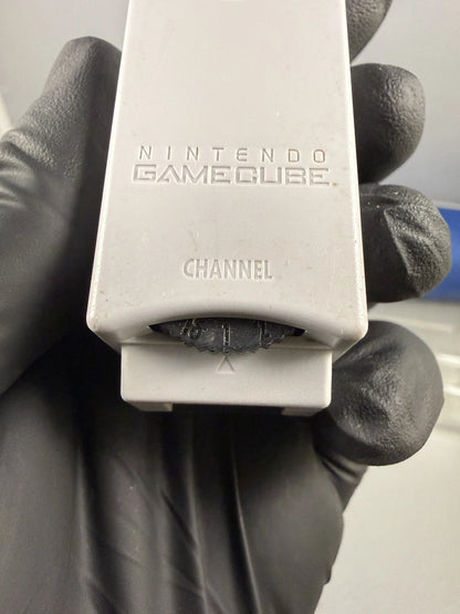 Platinum Nintendo GameCube Wavebird Controller W/ Receiver - DOL-004