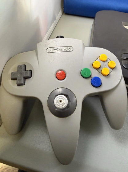 Nintendo 64 N64 Console Bundle with Gray Controller