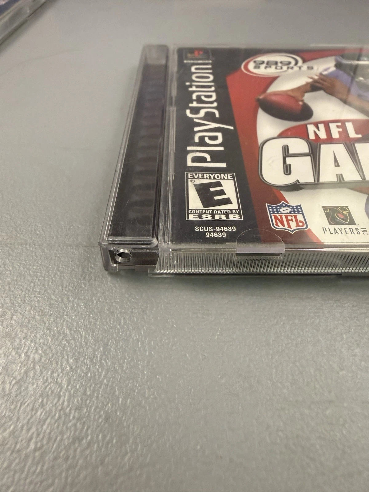 NFL GameDay 2002 Manual & Case Only