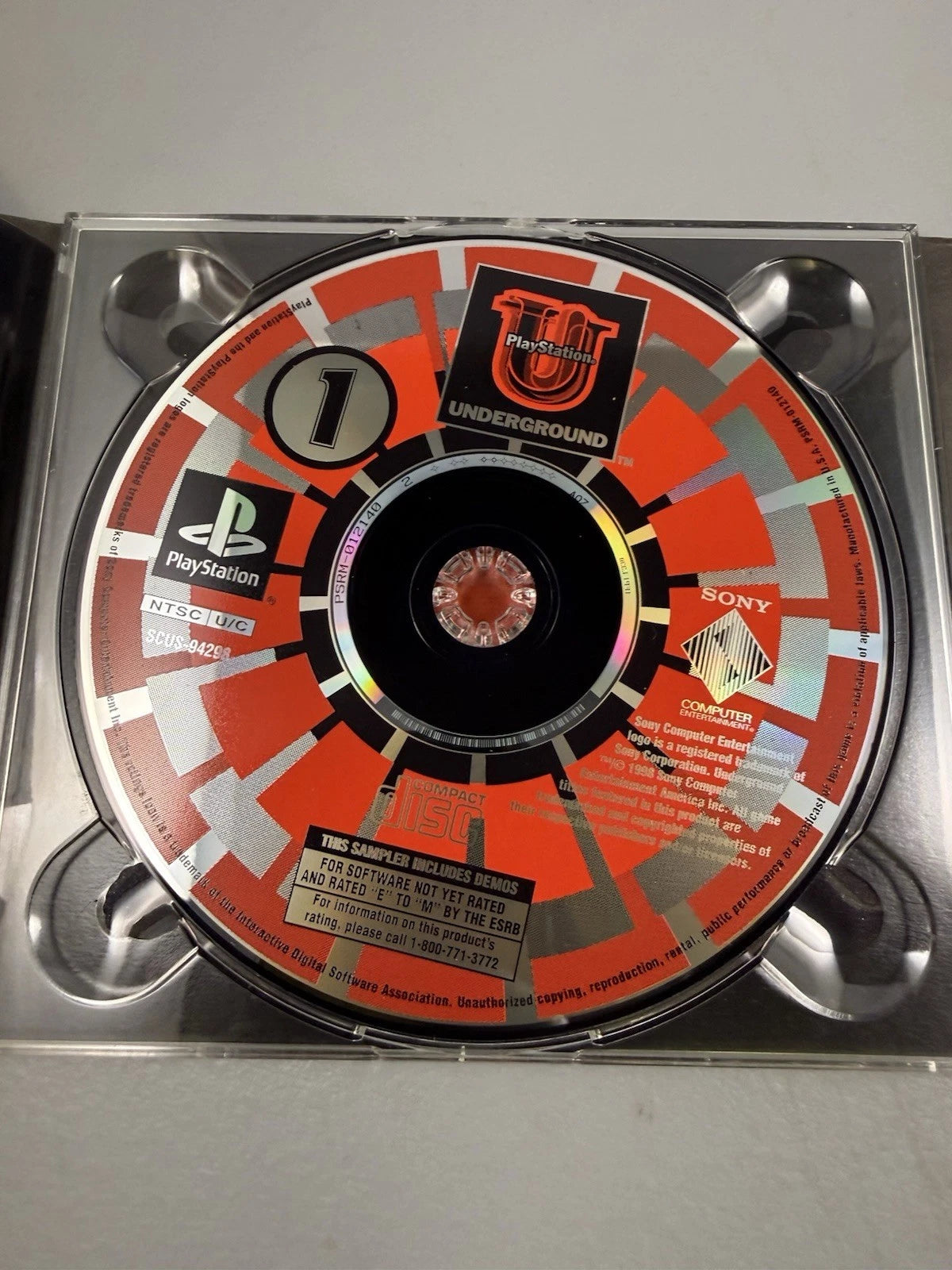 PlayStation Underground V2.4 (CIB)