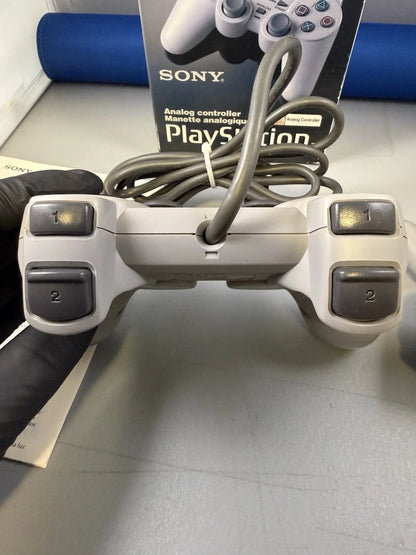 Concave DualShock Controller SCPH-1180 (CIB)
