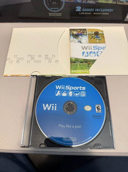 Wii w/ Wii Sports & Wii Sports Resort Bundle (CIB)