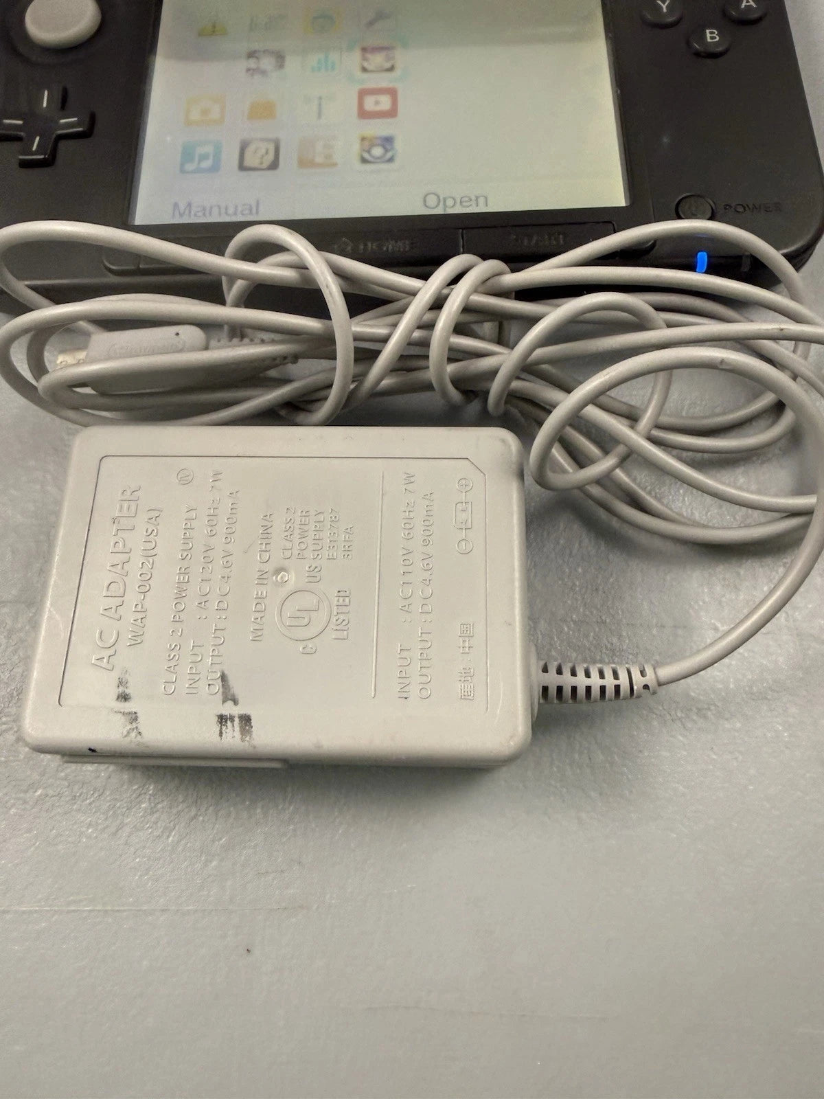 Nintendo 3DS XL Handheld System - Blue/Black W/ Charger