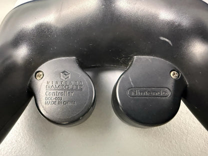 Black Controller DOL-003